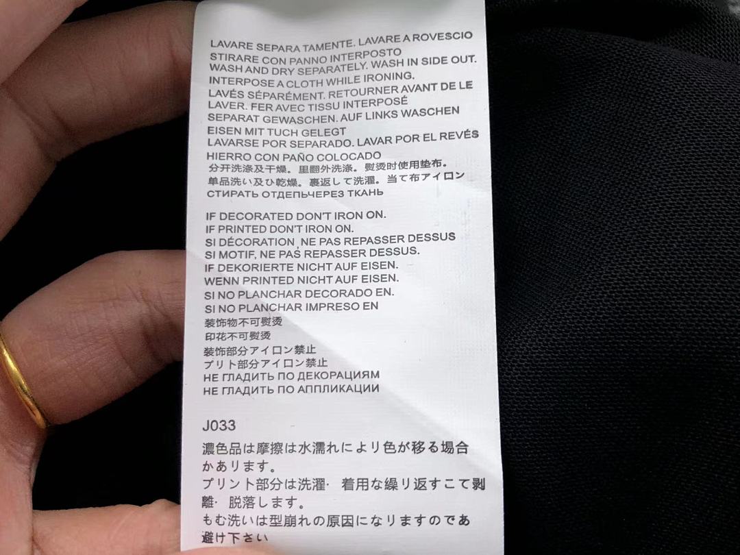 On Running 98 MAISON MARGIELA T-SHIRT 41072407133 (Im 170Cm 60Kg I Wear Size XS In The Phot) - Image 28
