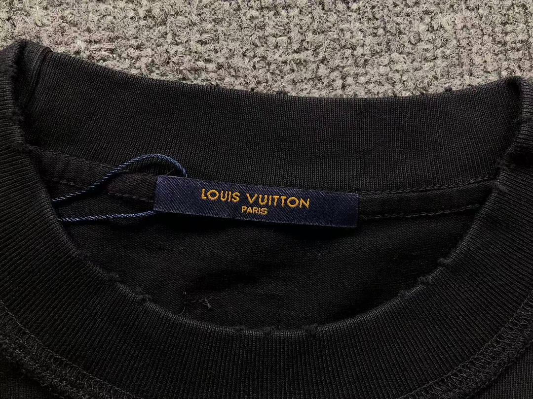 Louis Vuitton 158 L⭐ T-SHIRT 5252501147 (Im 170Cm 60Kg I Wear Size L In The Phot) - Image 20
