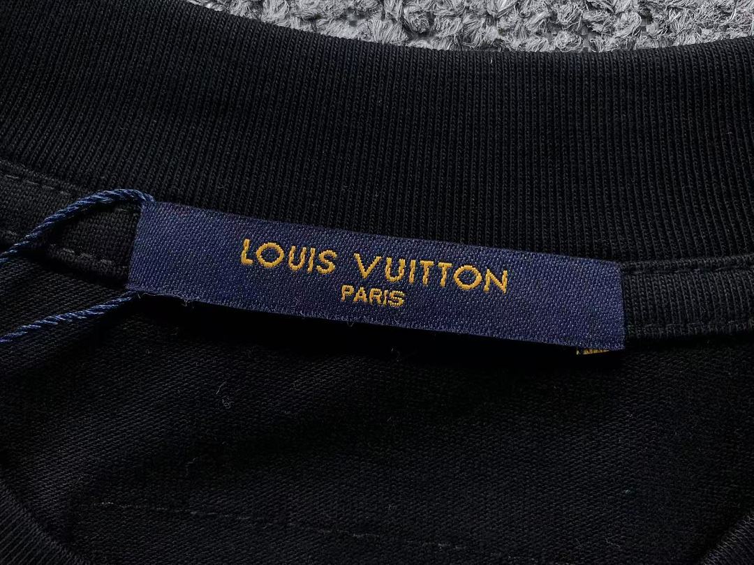 Louis Vuitton 98 L⭐ T-SHIRT 524290219 (Im 170Cm 60Kg I Wear Size M In The Phot) - Image 21