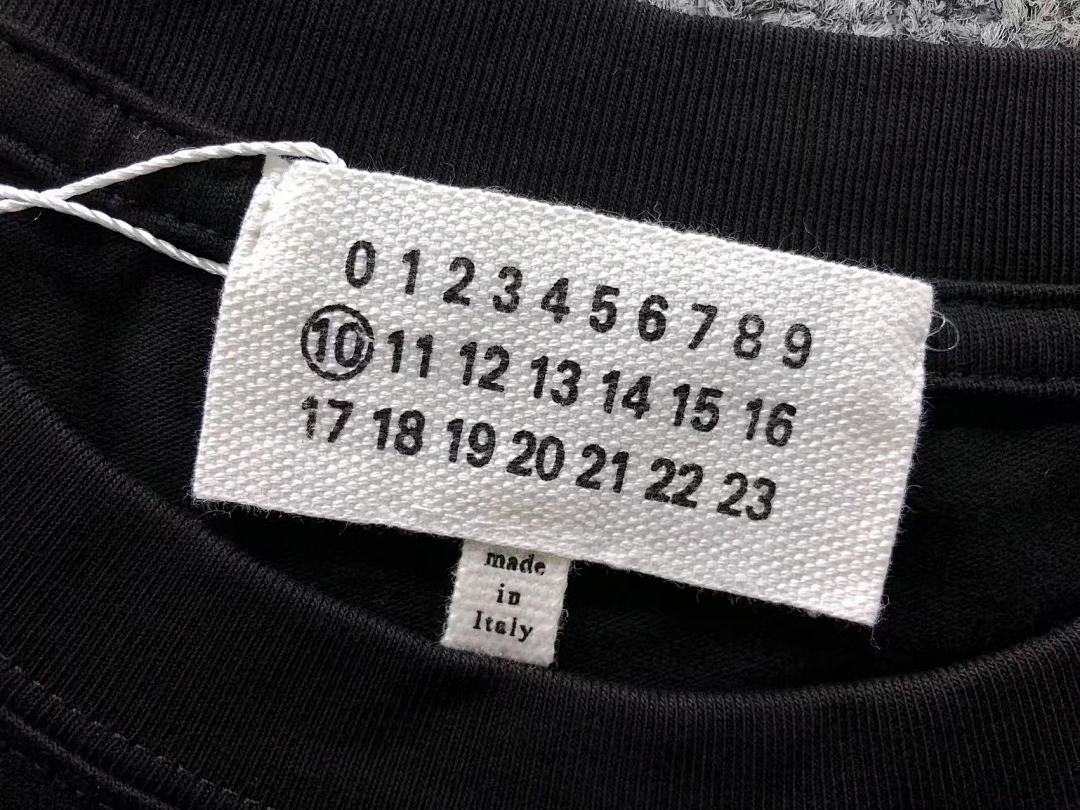 On Running 78 MAISON MARGIELA T-SHIRT 4107051986 (Im 170Cm 60Kg I Wear Size 46 In The Phot) - Image 21