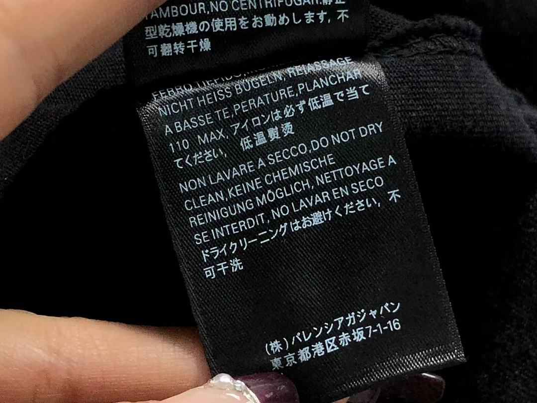 Balenciaga 98 B⭐L⭐⭐⭐IA⭐A T-SHIRT 5212207136 (Im 170Cm 60Kg I Wear Size M In The Phot) - Image 19