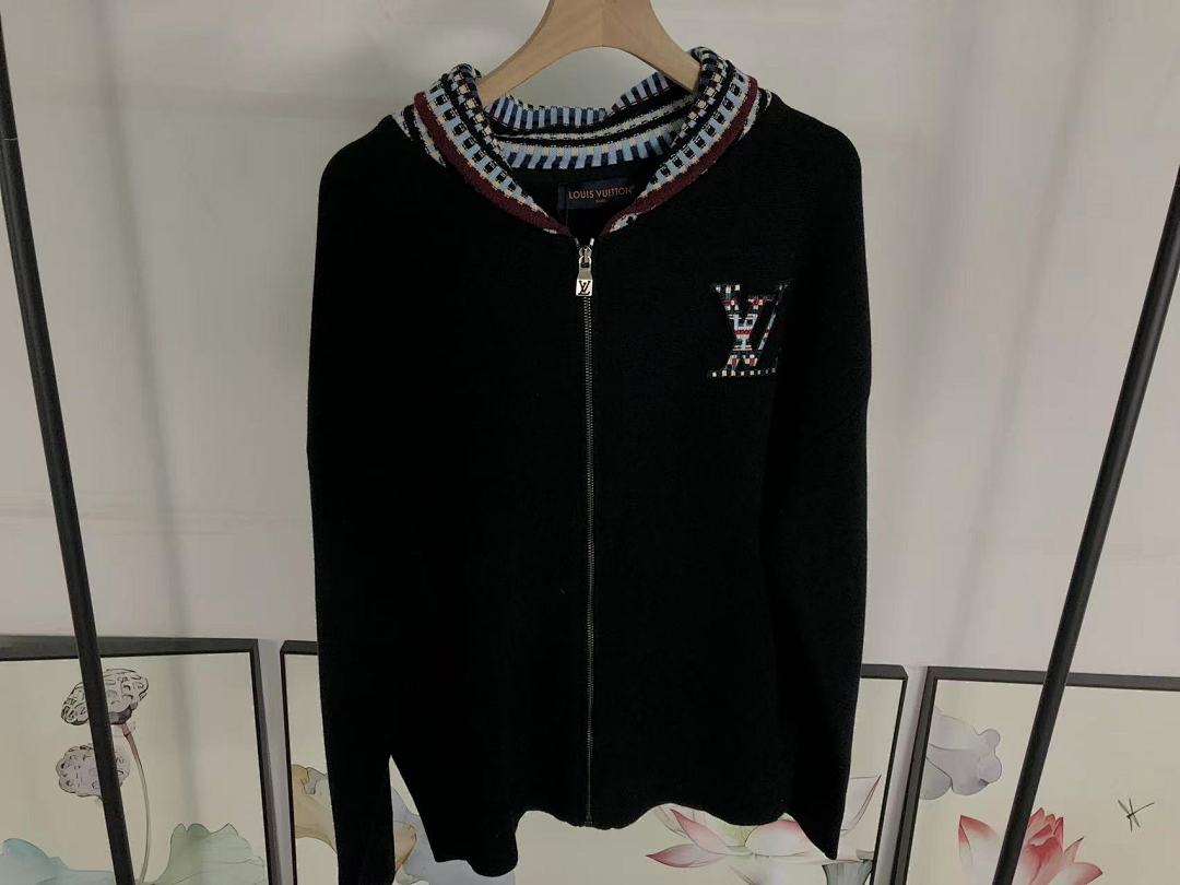 Louis Vuitton 288 L⭐ SWEATER 2201236821 (Im 170Cm 60Kg I Wear Size S In The Phot) - Image 18