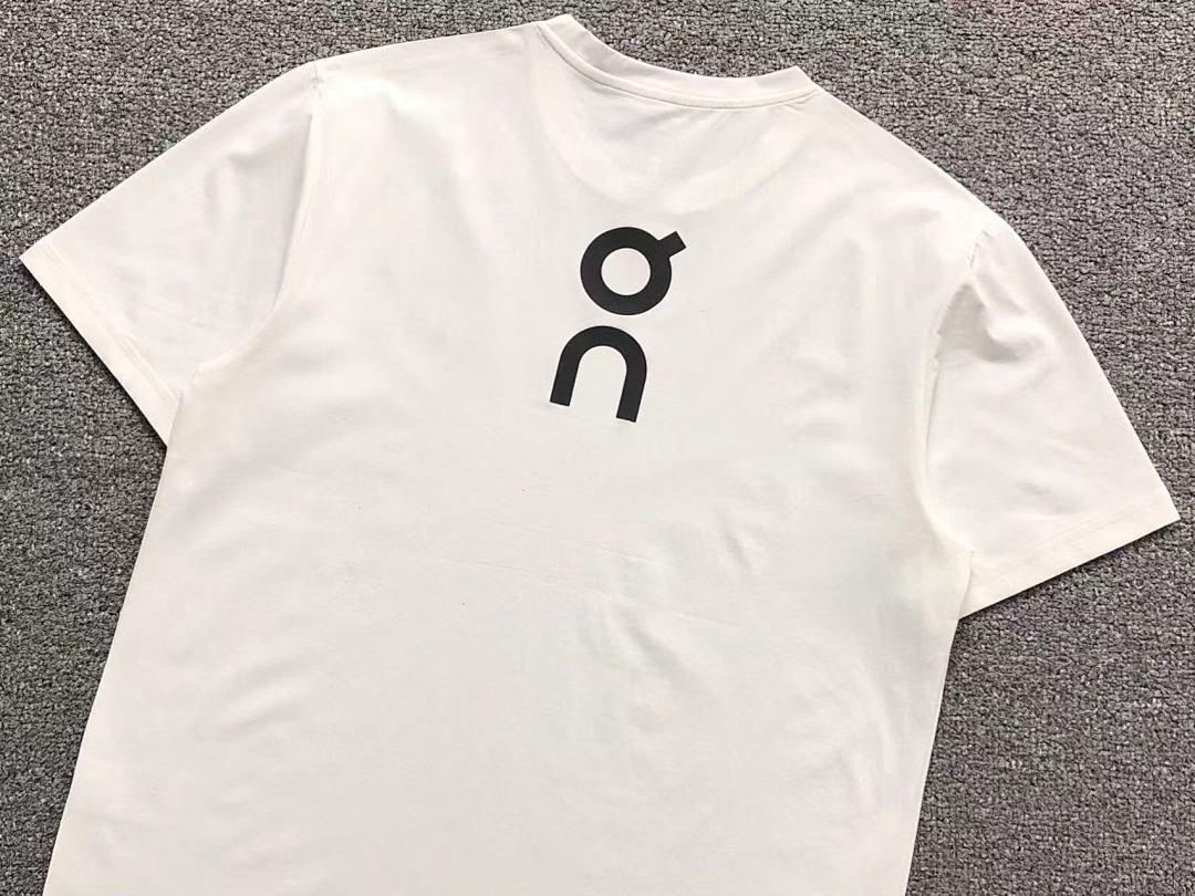 On Running 115 ON T-SHIRT 2201292104 (Im 170Cm 60Kg I Wear Size L In The Phot) - Image 8