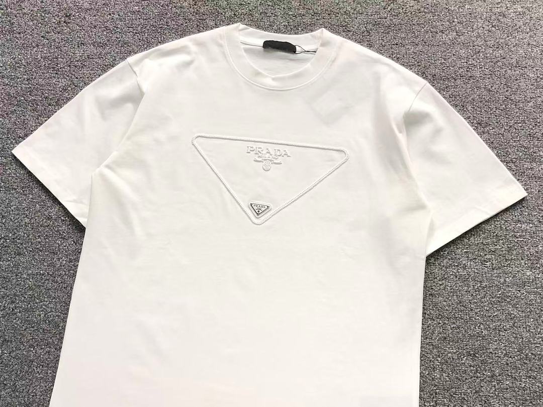 Prada 115 P⭐A⭐A T-SHIRT 12650520 (Im 170Cm 60Kg I Wear Size M In The Phot) - Image 17