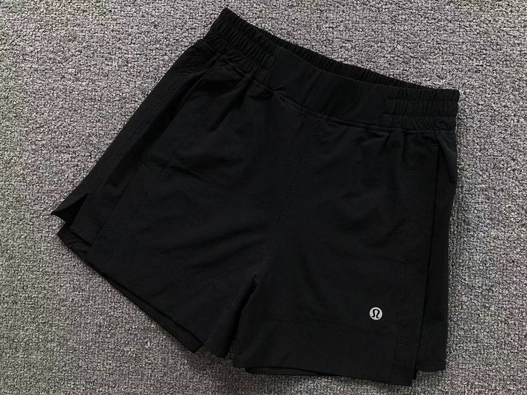 Unbranded 135 LULULEMON SHORTS FEMAIE - Image 14