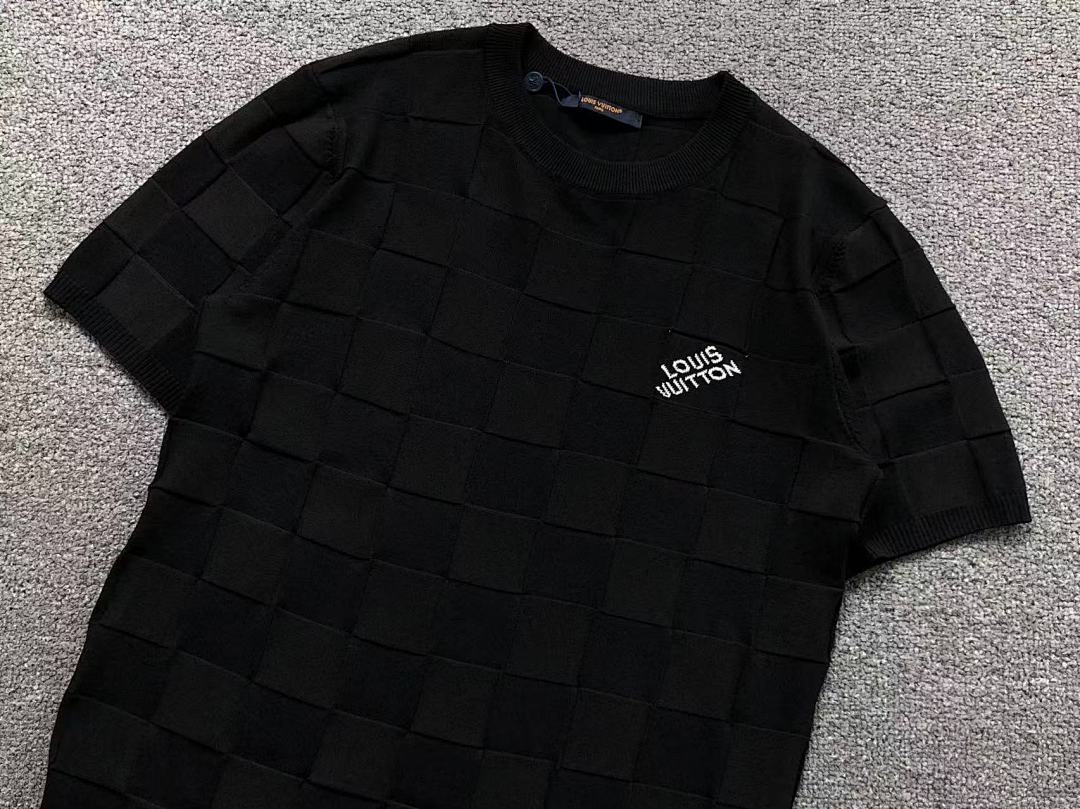 Louis Vuitton 135 L⭐ T-SHIRT 3112110321 (Im 170Cm 60Kg I Wear Size L In The Phot) - Image 11