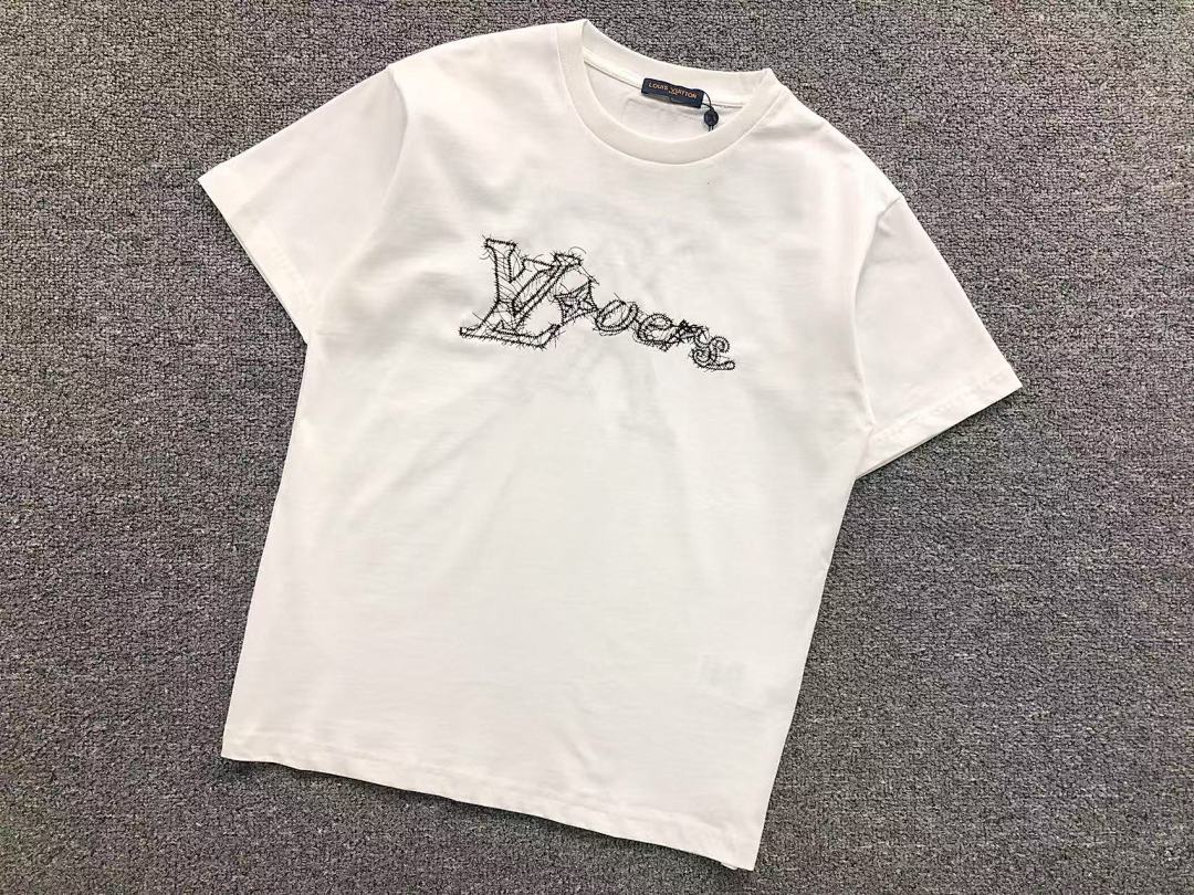 Louis Vuitton 118 L⭐ T-SHIRT 41062617126 (Im 170Cm 60Kg I Wear Size XS In The Phot) - Image 7