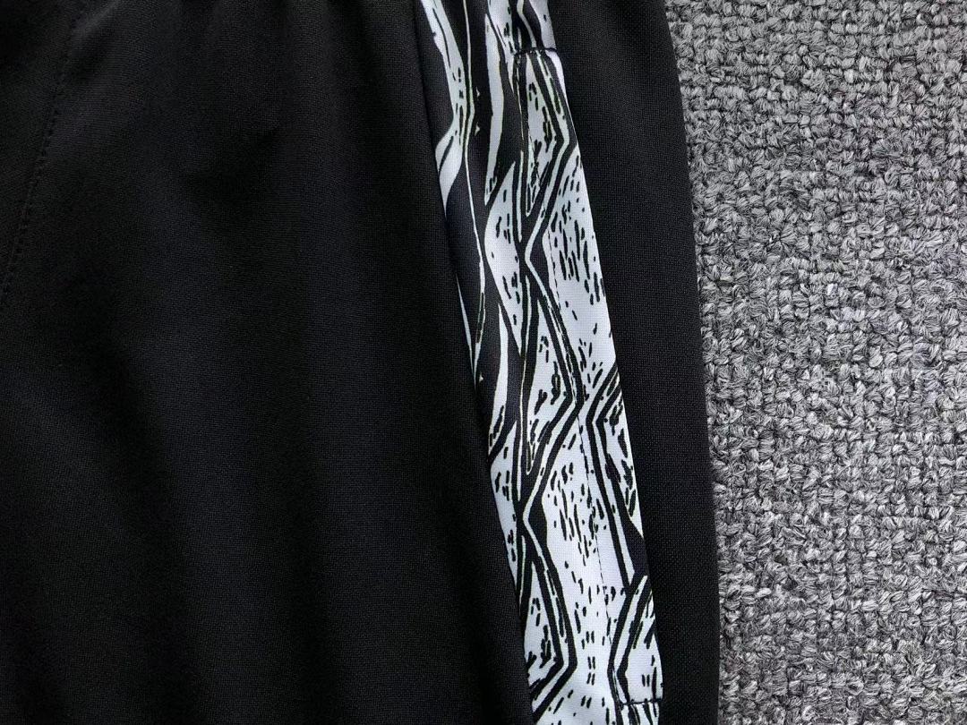 Chanel 135 FOOTBALL LONG SLEEVED TROUSERS - Image 28