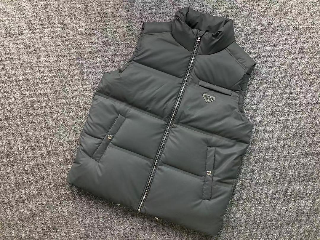 Prada 438 P⭐A⭐A VEST DOWN JACKETS 3209021519 (Im 170Cm 60Kg I Wear Size 50 In The Phot) - Image 8