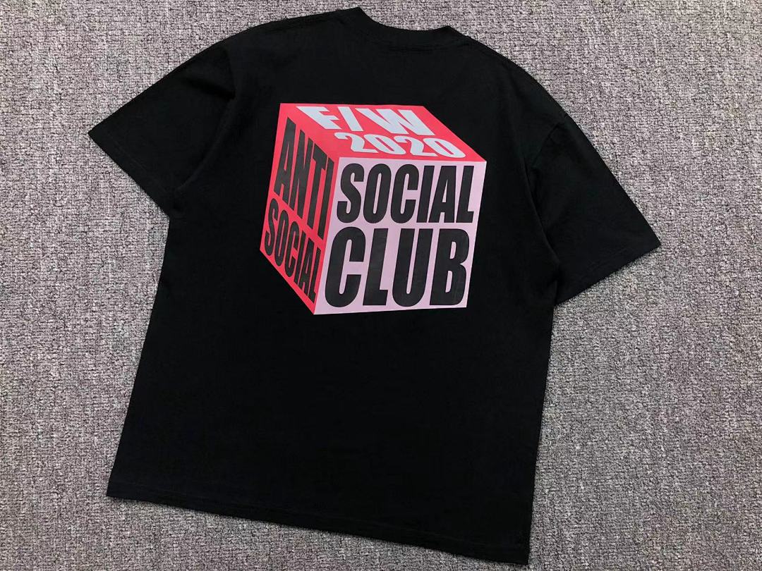 Christian Louboutin 85 ANTI SOCIAL CLUB T-SHIRT 31142102 (Im 170Cm 57Kg I Wear Size M In The Phot) - Image 8