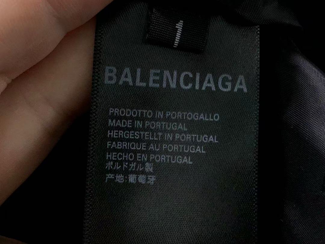 Balenciaga 388 B⭐L⭐⭐⭐IA⭐A DOWN JACKETS 3111170319 (Im 170Cm 60Kg I Wear Size 1 In The Phot) - Image 18