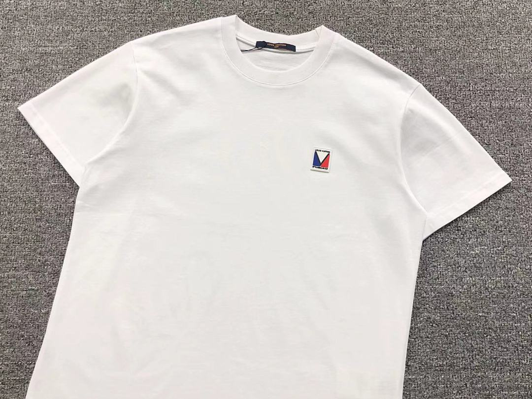 Louis Vuitton 128 L⭐ T-SHIRT 1101171321 (Im 170Cm 57Kg I Wear Size M In The Phot) - Image 8