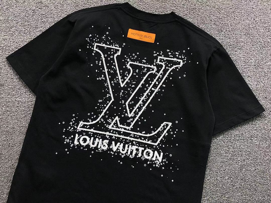 Louis Vuitton 115 L⭐ T-SHIRT 520122120 (Im 170Cm 60Kg I Wear Size M In The Phot) - Image 15