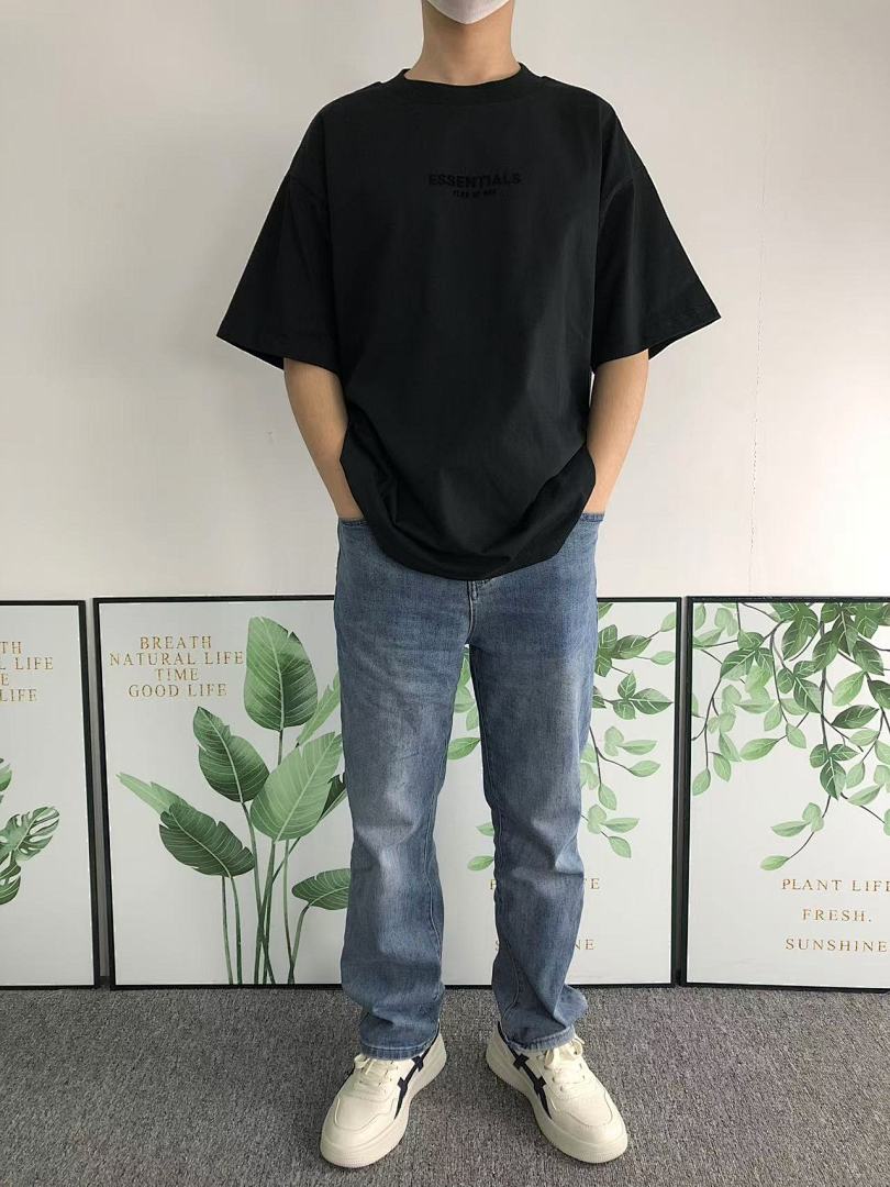 Fear of God 98 FOG T-SHIRT 412132217 (Im 170Cm 57Kg I Wear Size M In The Phot) - Image 4