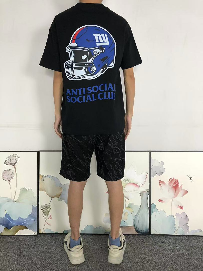 Christian Louboutin 88 ANTI SOCIAL CLUB T-SHIRT 3207031802 (Im 170Cm 60Kg I Wear Size M In The Phot) - Image 4