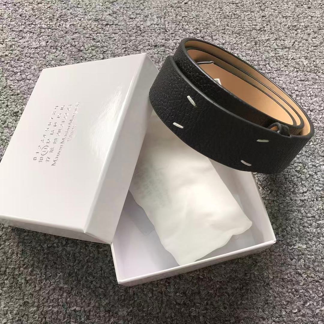 On Running 135 MAISON MARGIELA BELT 3206182621 (Long 109CM* Wide 4CM), photo 1