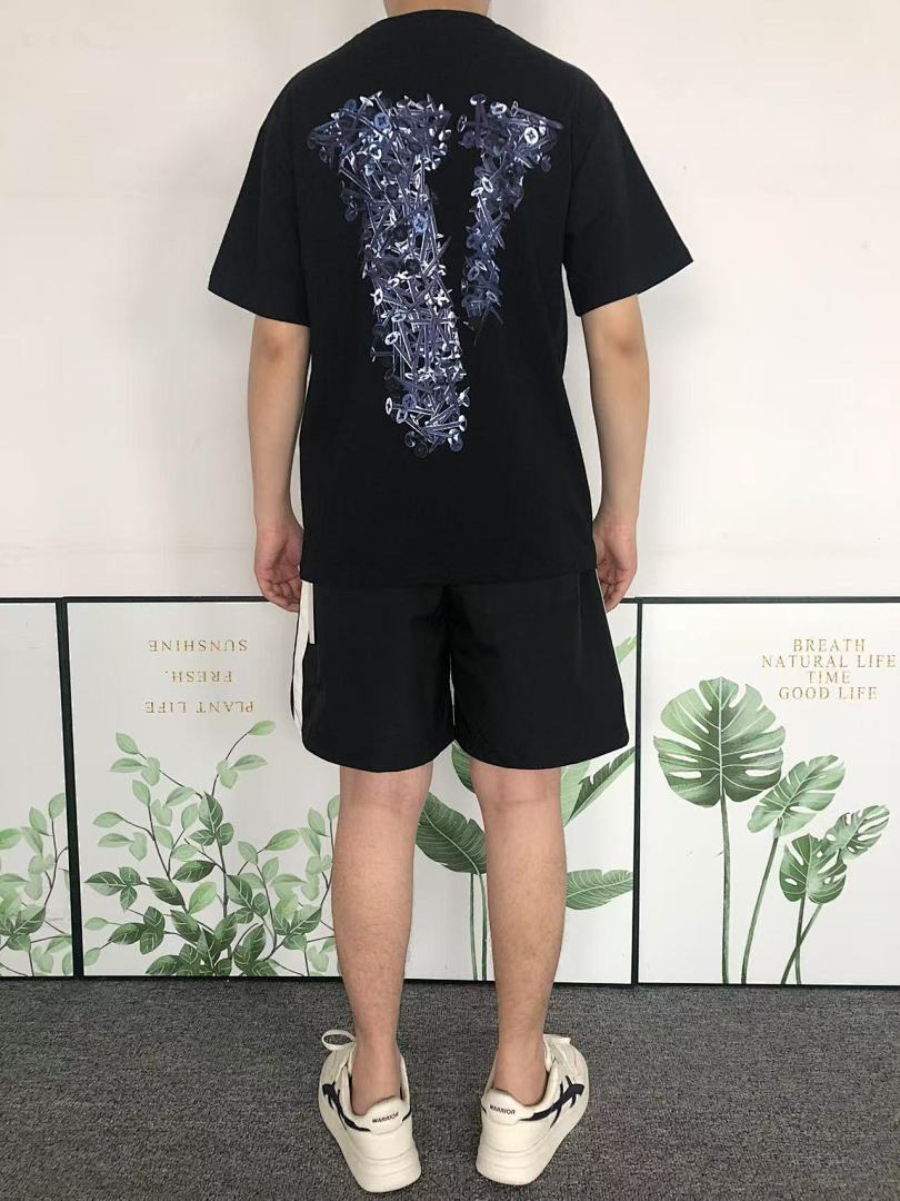 On Running 75 VLONE T-SHIRT 504147491 (Im 170Cm 60Kg I Wear Size S In The Phot) - Image 4