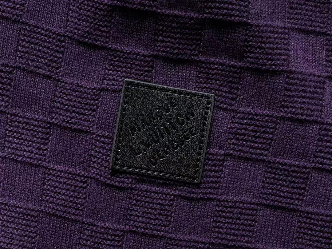 Louis Vuitton 178 L⭐ T-SHIRT SWEATER 2201236121 (Im 170Cm 60Kg I Wear Size M In The Phot) - Image 11