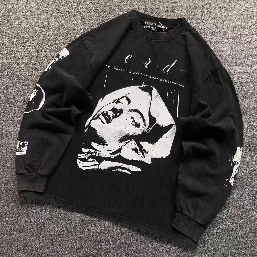 Chanel 113 ENFANTS RICHES DEPRIMES LONG SLEEVED 5260833162 (Im 170Cm 60Kg I Wear Size S In The Phot)