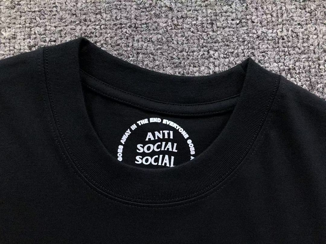 Christian Louboutin 85 ANTI SOCIAL CLUB T-SHIRT - Image 17