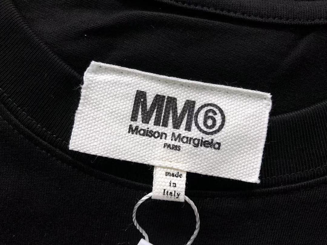 On Running 78 MAISON MARGIELA T-SHIRT 4107050786 (Im 170Cm 60Kg I Wear Size 48 In The Phot) - Image 23