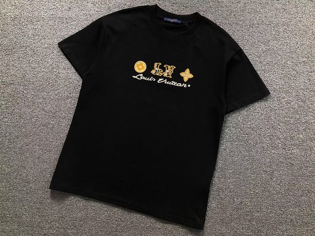 Louis Vuitton 158 L⭐ T-SHIRT 22051213001 (Im 170Cm 60Kg I Wear Size S In The Phot) - Image 10