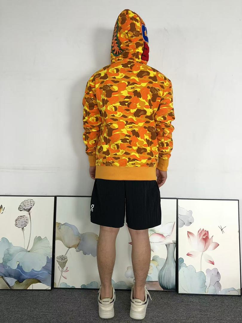 Bape 139 BAPE HOODIE 52070721158 (Im 170Cm 60Kg I Wear Size M In The Phot) - Image 4