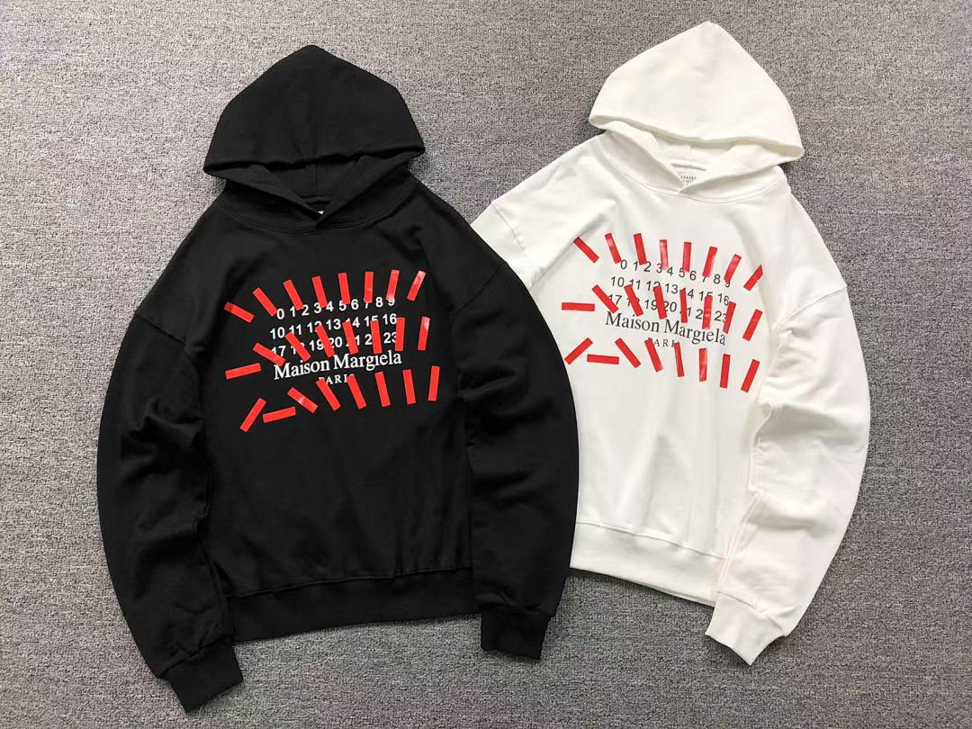 On Running 128 MAISON MARGIELA HOODIE 1102070451 (Im 170Cm 55Kg I Wear Size 44 In The Phot) - Image 5
