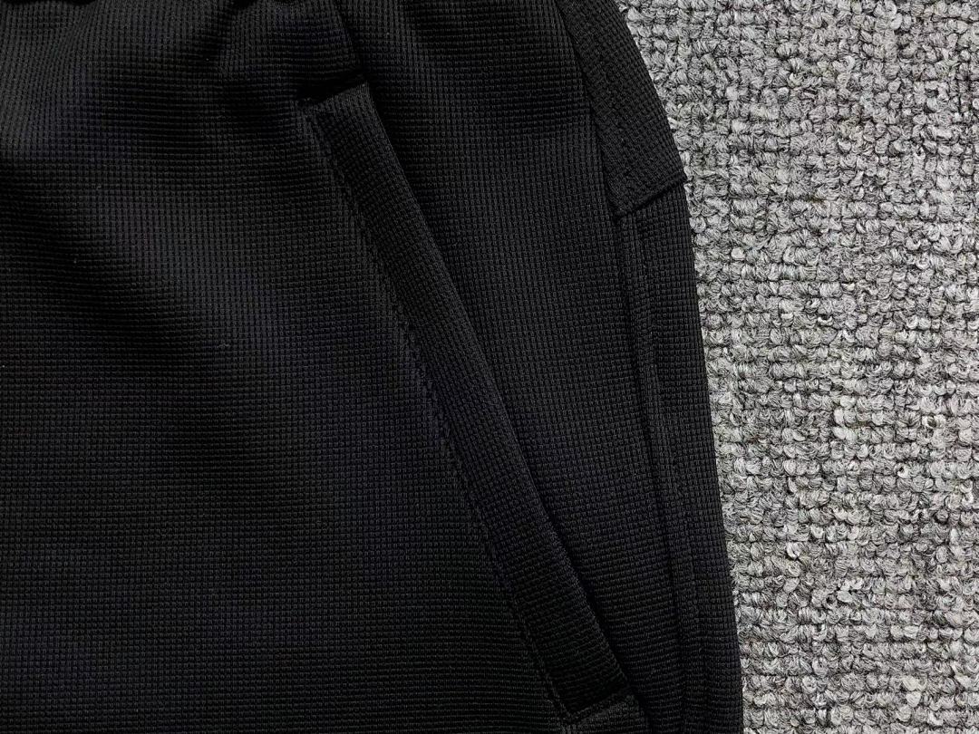 Helly Hansen 129 HELLY HANSEN - Image 19