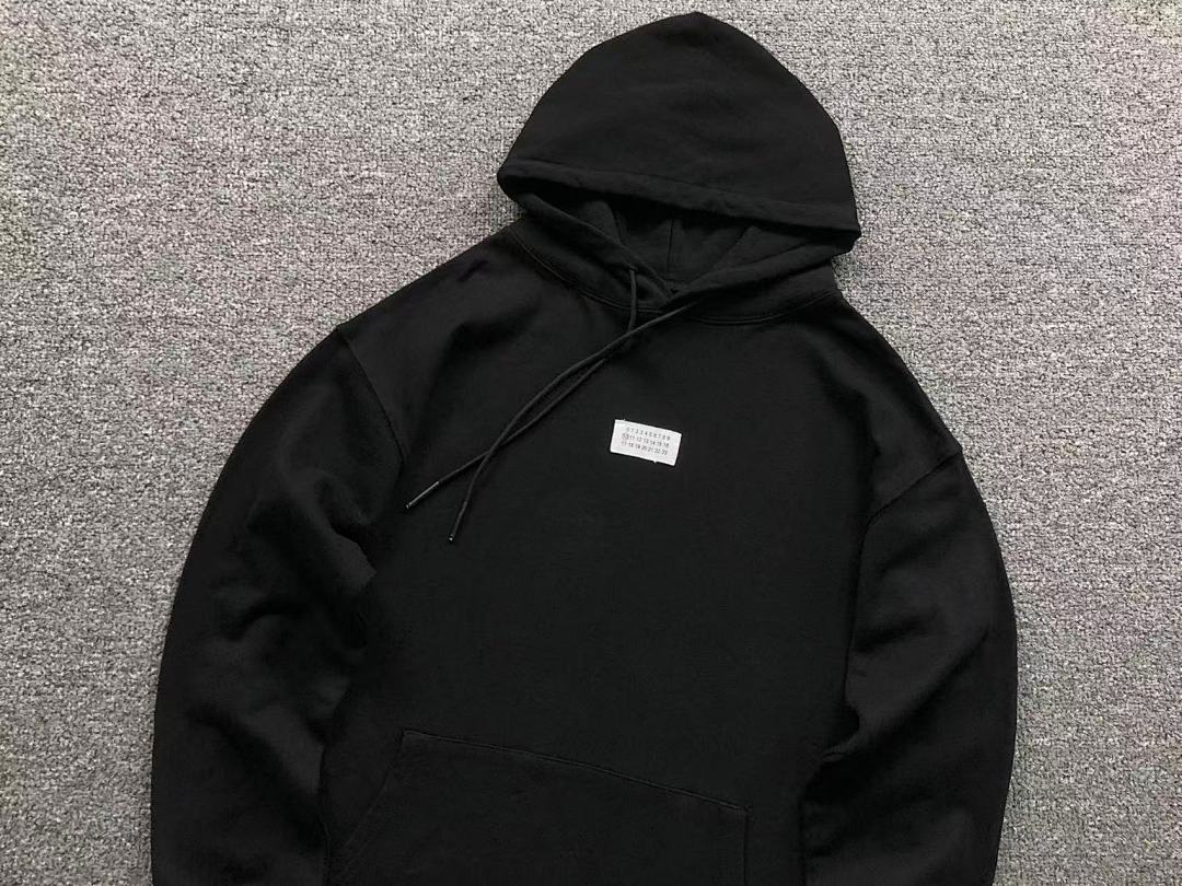 On Running 135 MAISON MARGIELA HOODIE 5123021162 (Im 170Cm 60Kg I Wear Size S In The Phot) - Image 7