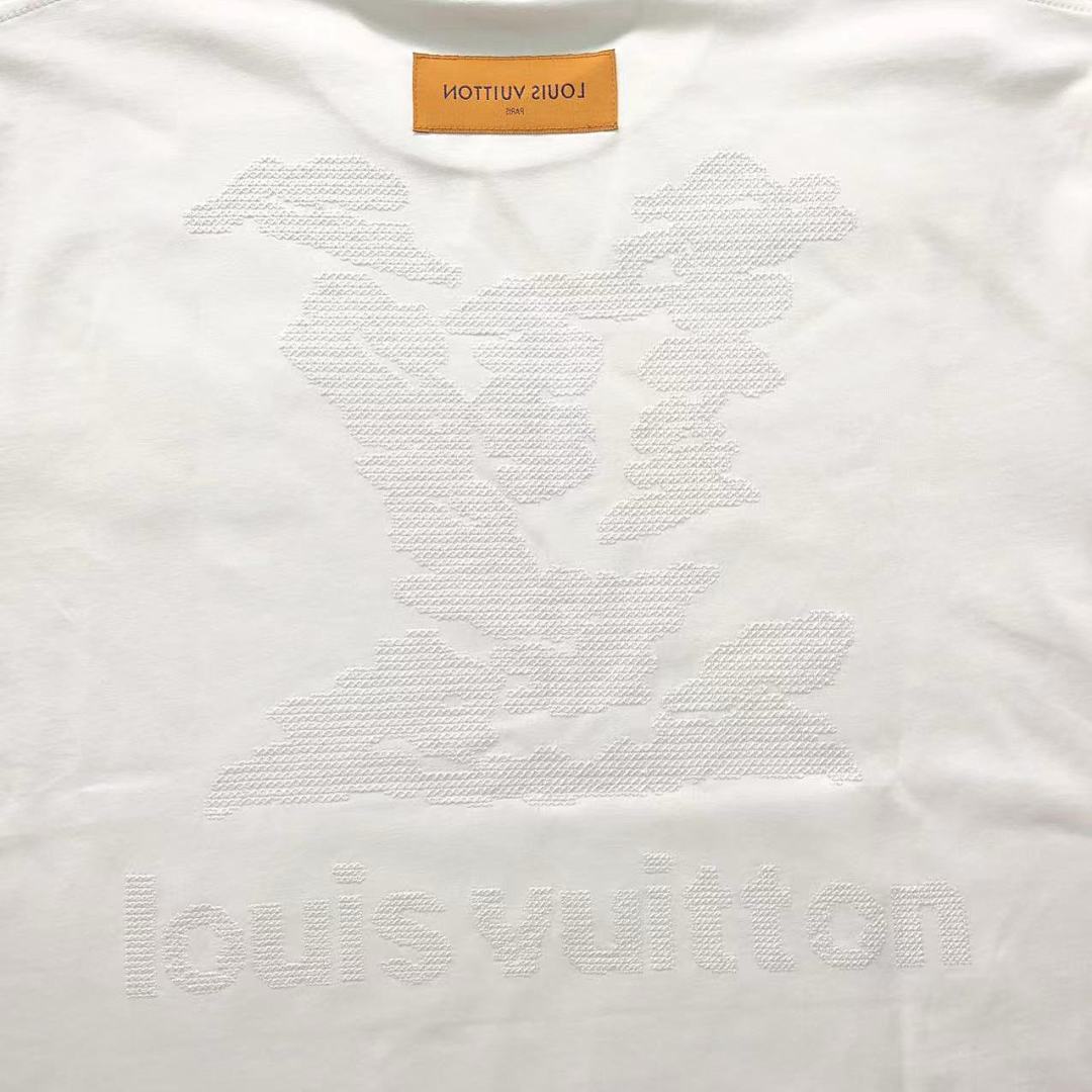 Louis Vuitton 135 L⭐ T-SHIRT 3203272017 (Im 170Cm 60Kg I Wear Size M In The Phot) - Image 15