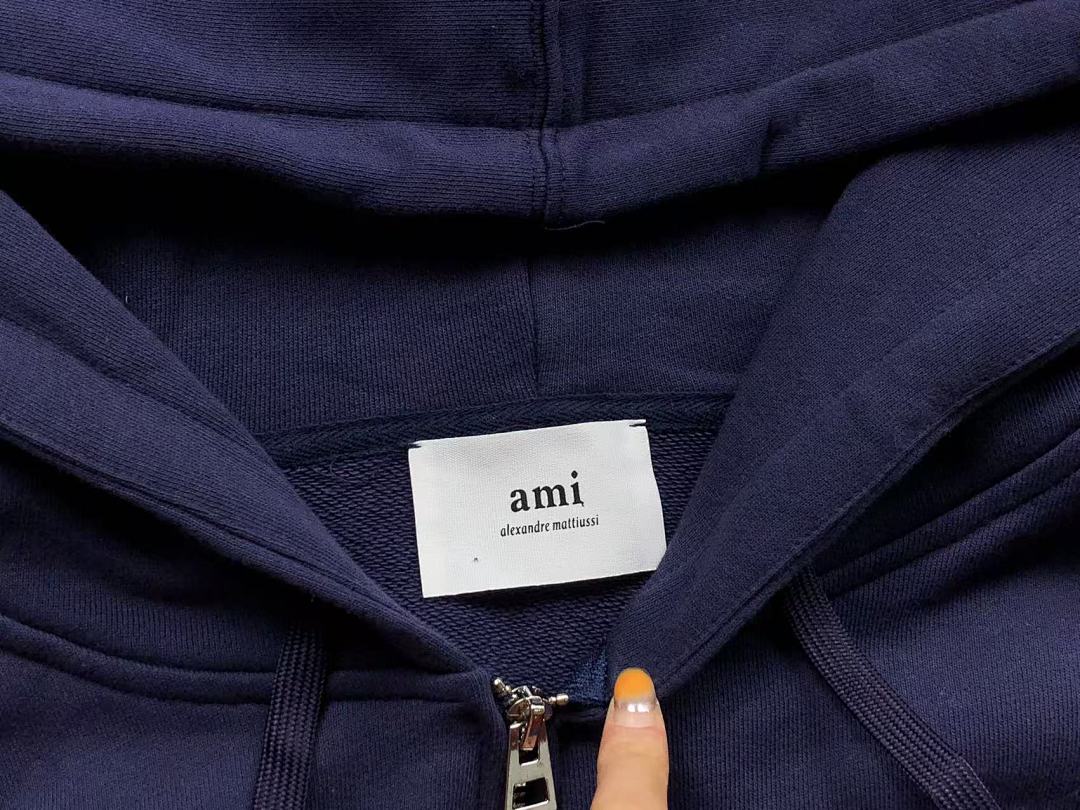 AMI 125 AMI HOODIE 57281688 (Im 170Cm 60Kg I Wear Size M In The Phot) - Image 26