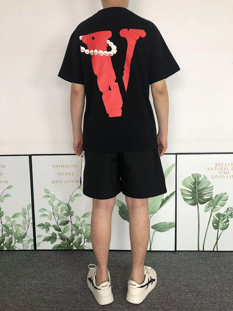 On Running 69 VLONE T-SHIRT 504140991 (Im 170Cm 60Kg I Wear Size S In The Phot) - Image 4