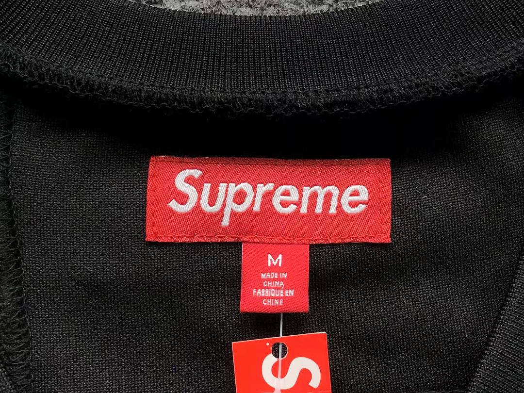 Supreme 195 S⭐⭐R⭐⭐E LONG SLEEVED 52090512182 (Im 170Cm 60Kg I Wear Size M In The Phot) - Image 25