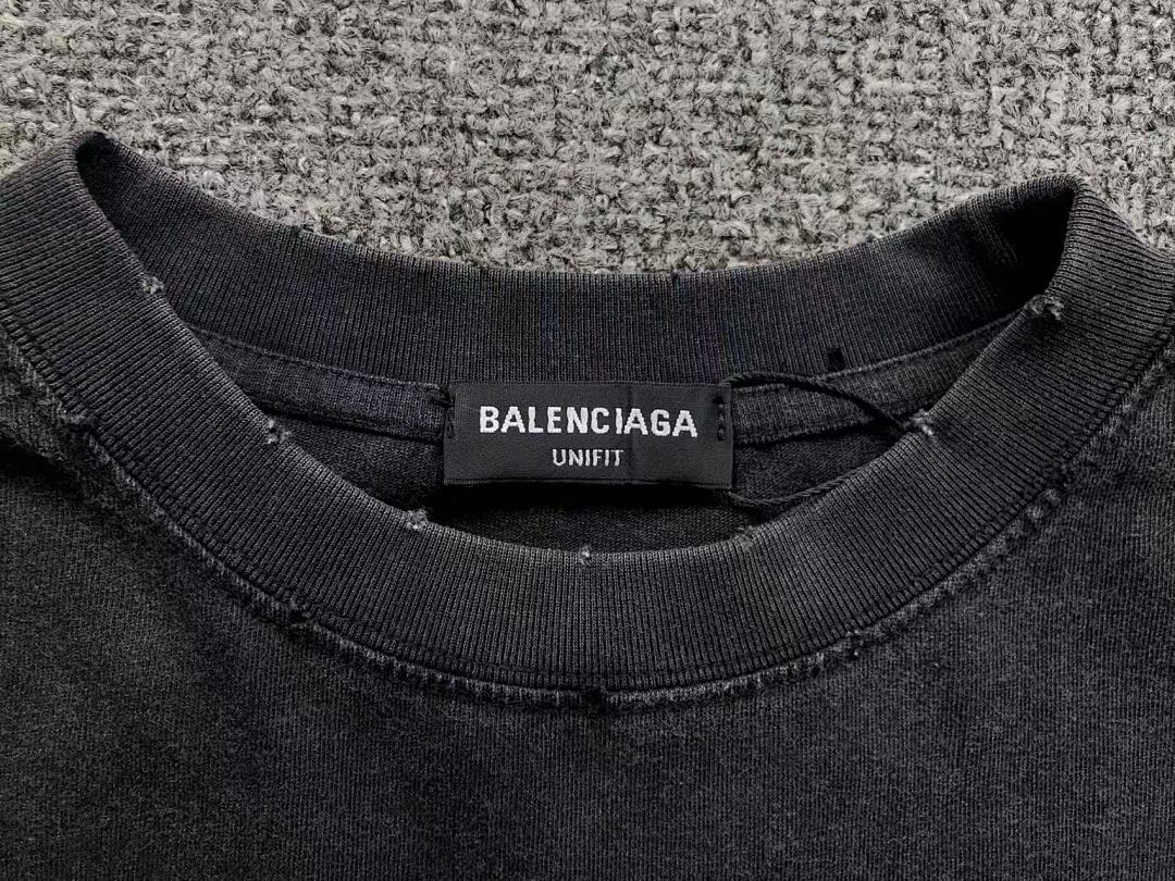 Balenciaga 98 B⭐L⭐⭐⭐IA⭐A T-SHIRT 5212207136 (Im 170Cm 60Kg I Wear Size M In The Phot) - Image 12