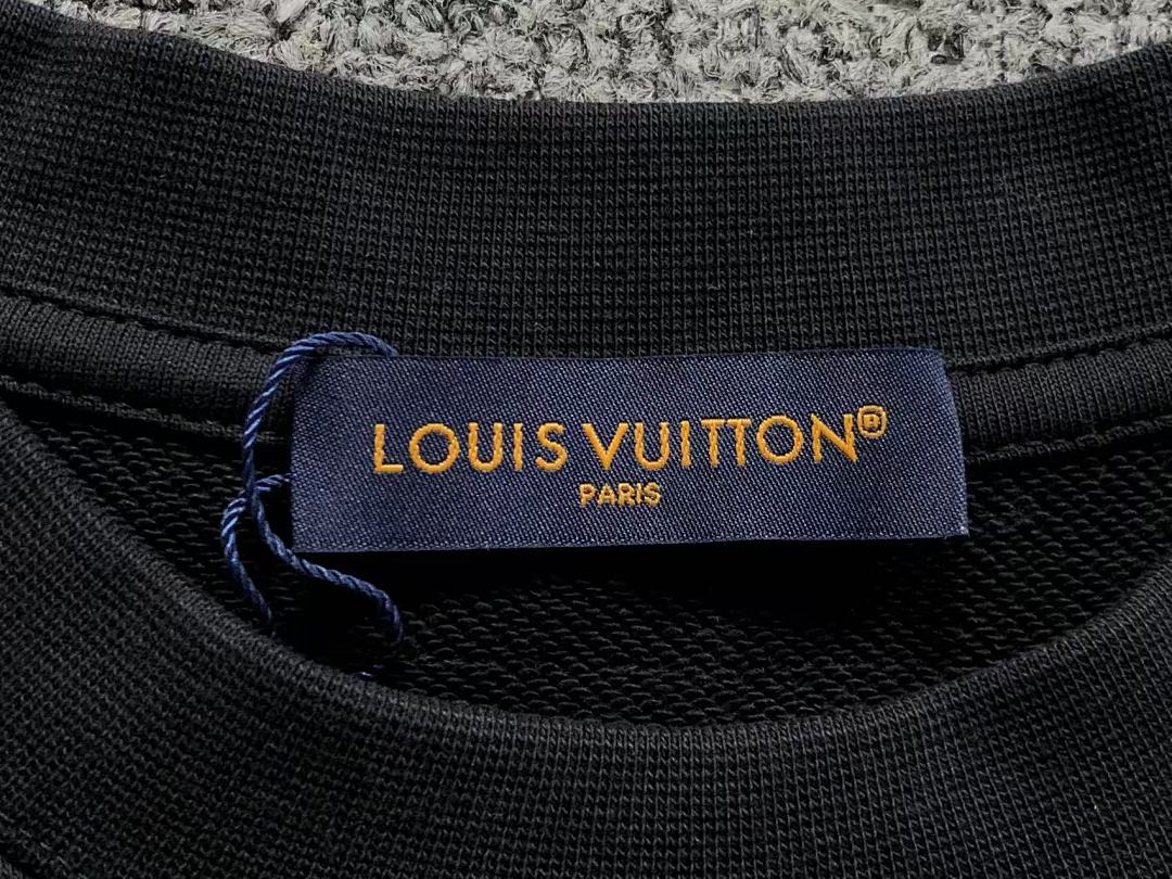 Louis Vuitton 158 L⭐ HOODIE 511181870 (Im 170Cm 60Kg I Wear Size M In The Phot) - Image 16