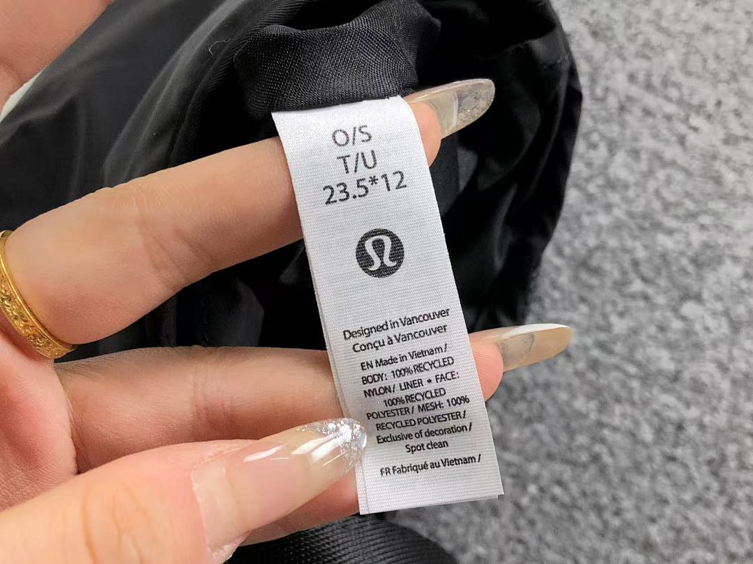 On Running 128 LULULEMON BAG 4106032777 (Long 16CM* Wide 7CM* High 20CM) - Image 34