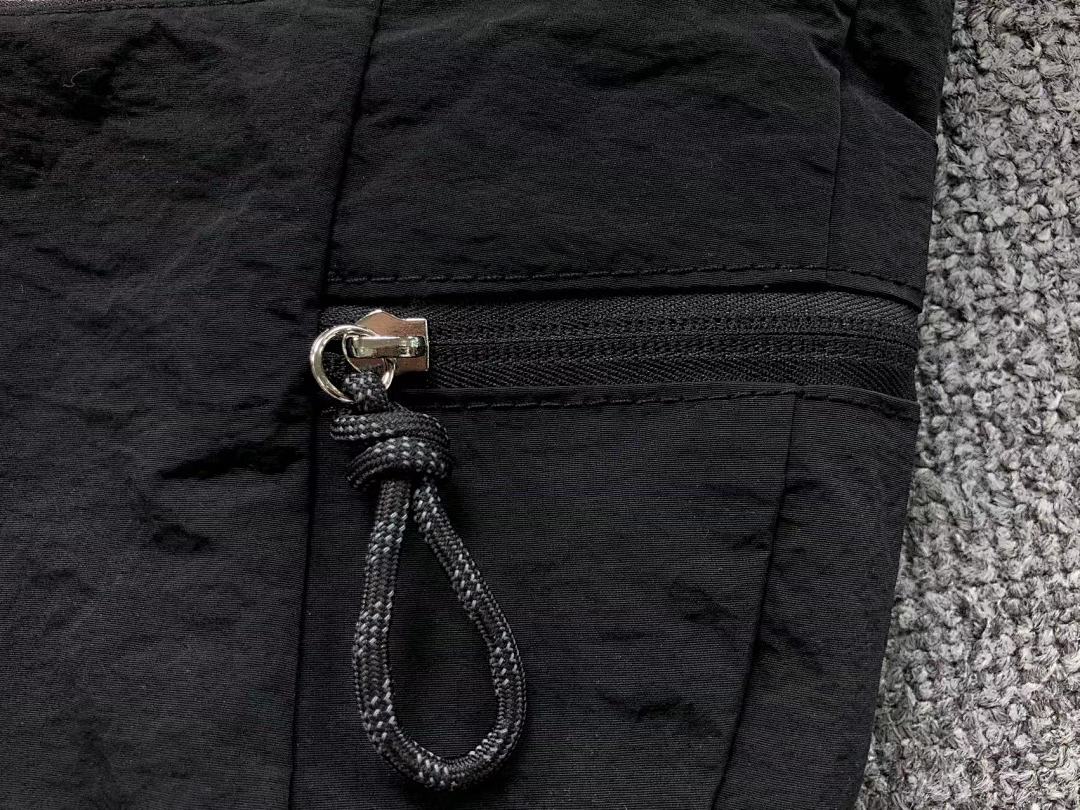 On Running 85 LULULEMON BAG 1108220566 (Long 37CM* Wide 9CM* High 26CM) - Image 9