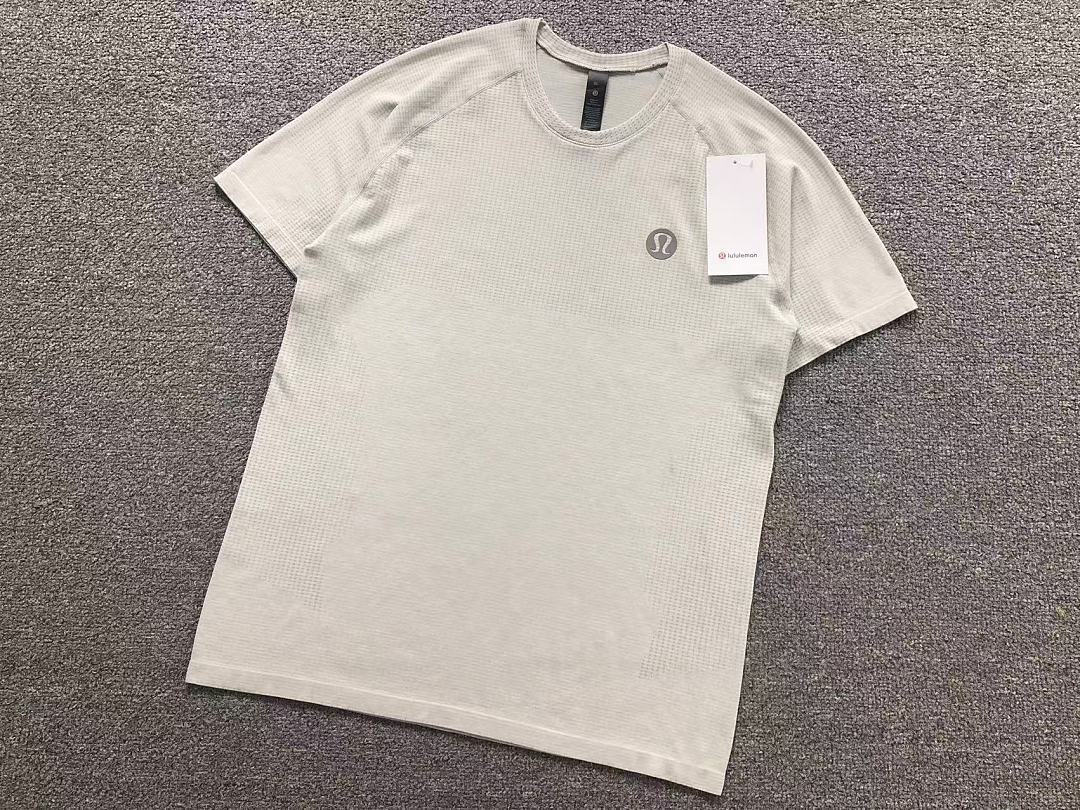 On Running 118 LULULEMON T-SHIRT 125946159 (Im 170Cm 60Kg I Wear Size XL In The Phot) - Image 8