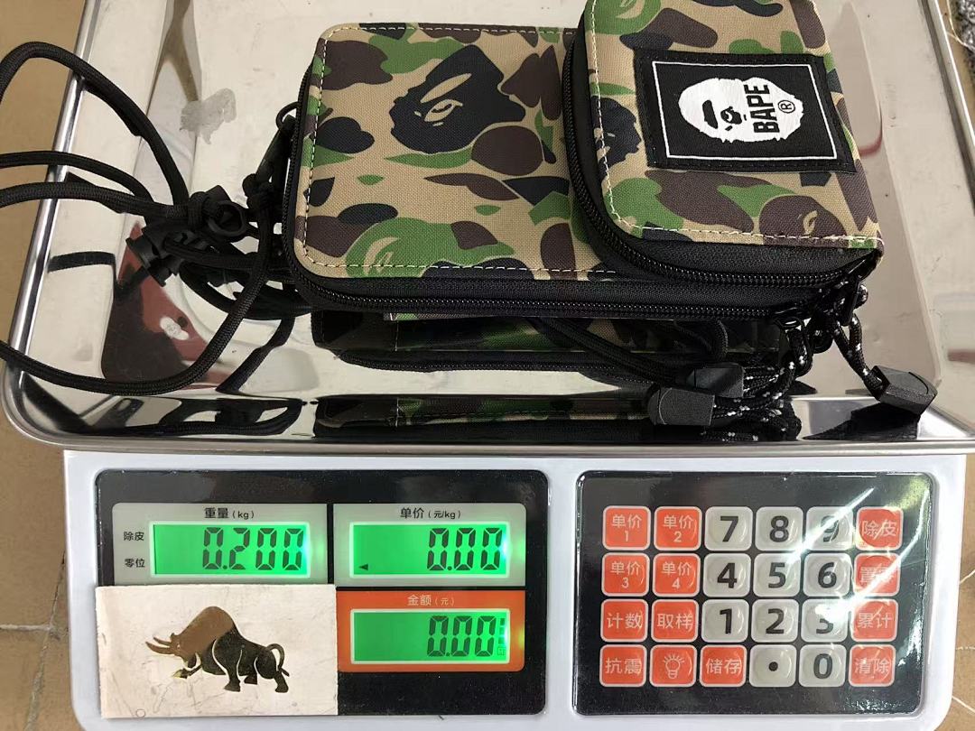 Bape 78 BAPE BAG 1106160513 (Long 13CM* Wide 6CM* High 19CM) - Image 23
