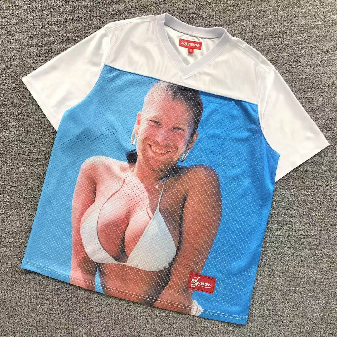 Supreme Supreme 178 S⭐⭐R⭐⭐E T-SHIRT 1106134033 (Im 170Cm 60Kg I Wear Size M In The Phot), photo 1