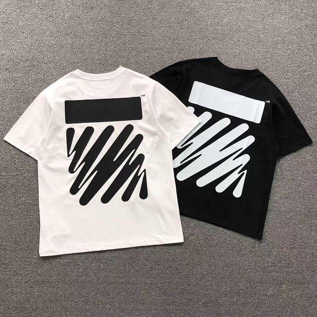 Off-White 98 OFF-WHITE T-SHIRT 504230919 (Im 170Cm 60Kg I Wear Size S In The Phot)