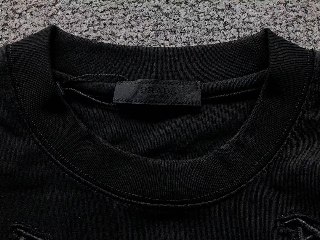 Prada 125 P⭐A⭐A T-SHIRT 2208021715 (Im 170Cm 60Kg I Wear Size S In The Phot) - Image 17