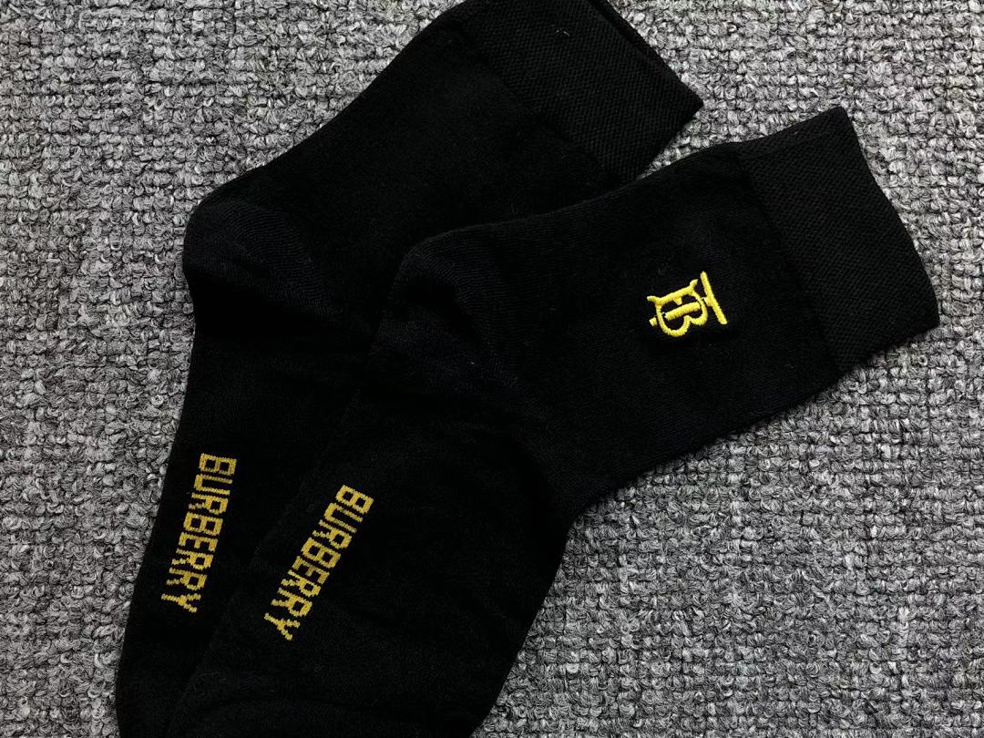 Burberry 69 B⭐R⭐E⭐RY - Image 17