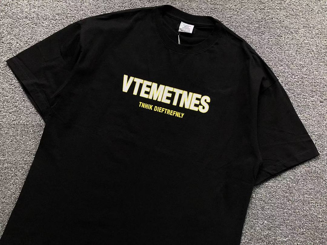 Vetements 88 VETEMENTS T-SHIRT 41091603145 (Im 170Cm 60Kg I Wear Size S In The Phot) - Image 9