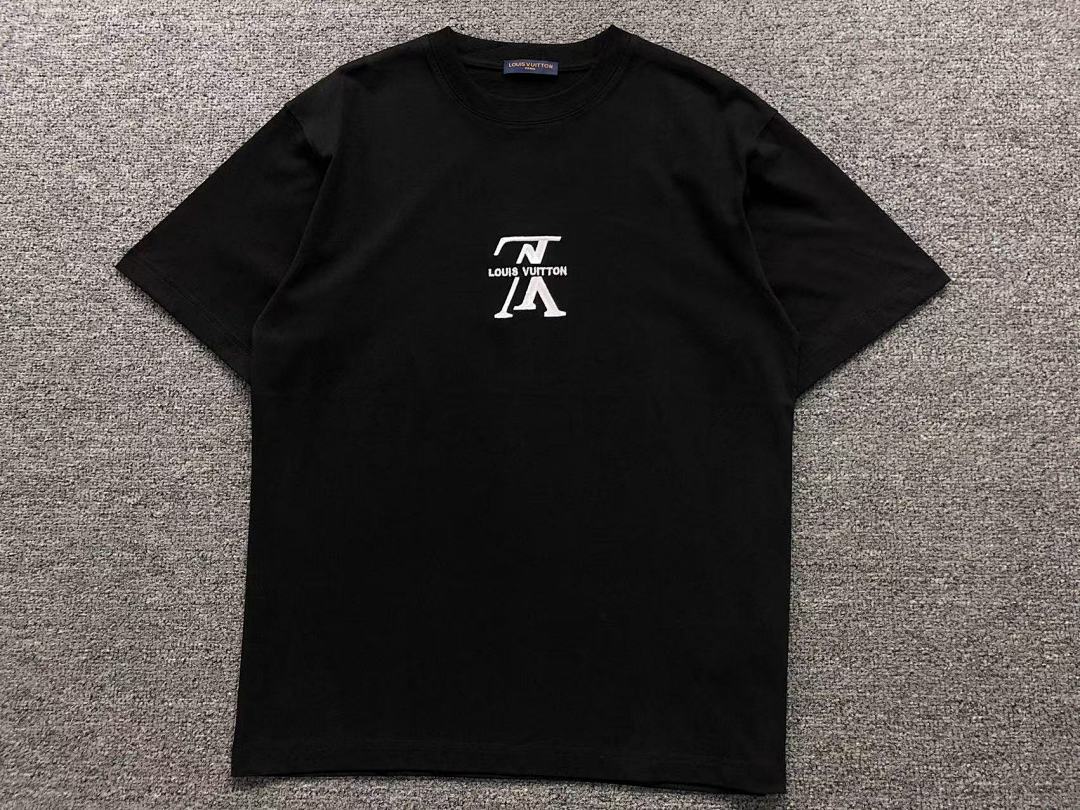 Louis Vuitton 108 L⭐ T-SHIRT41072405133 (Im 170Cm 60Kg I Wear Size S In The Phot) - Image 11