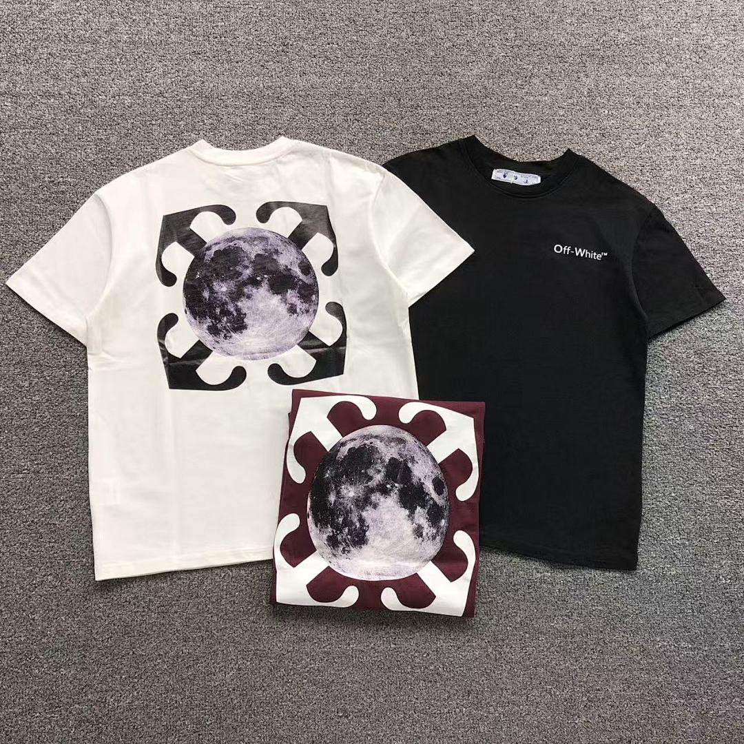 Off-White 108 OFF-WHITE T-SHIRT 5111115147 (Im 170Cm 60Kg I Wear Size S In The Phot)