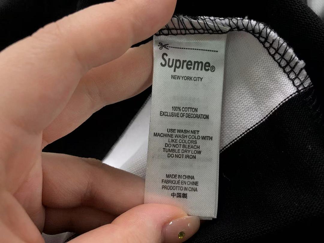 Supreme 288 S⭐⭐R⭐⭐E LONG SLEEVED 1112011135 (Im 170Cm 60Kg I Wear Size L In The Phot) - Image 17