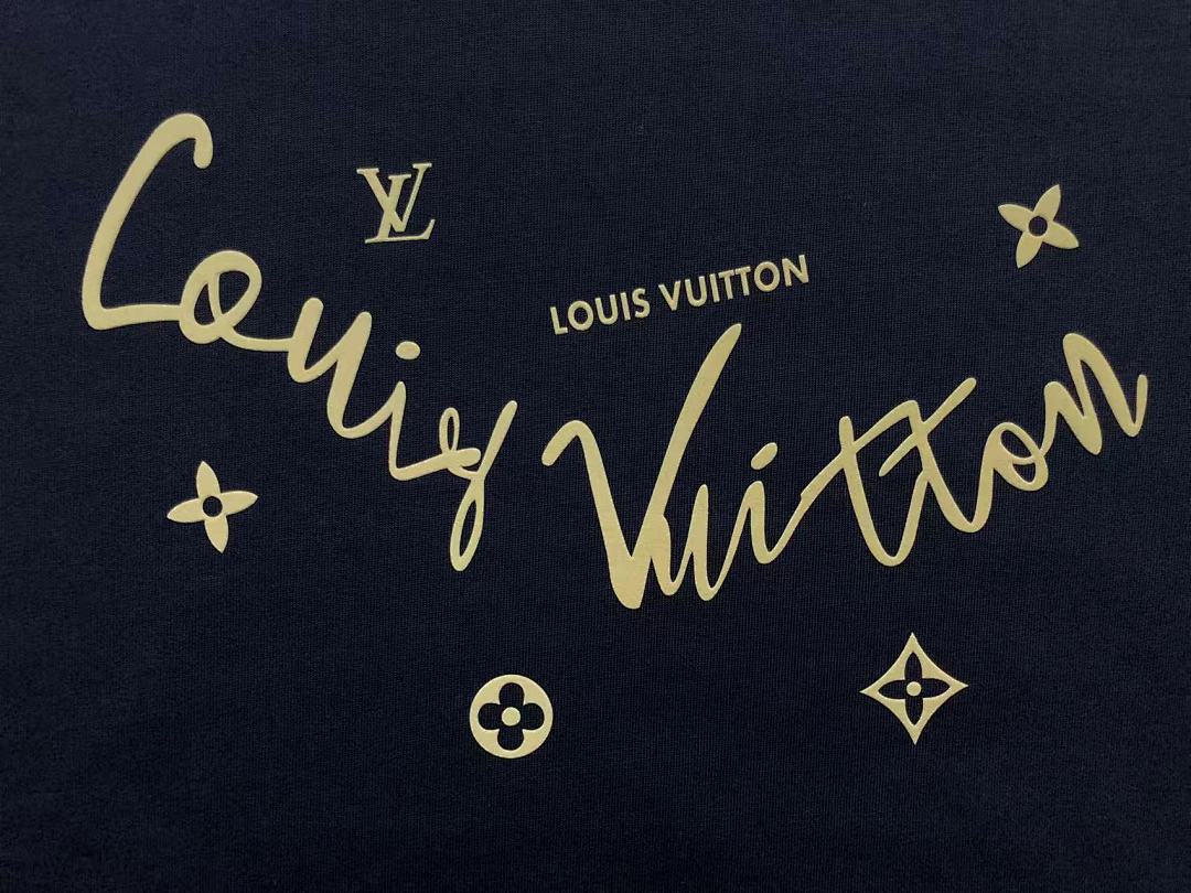 Louis Vuitton 115 L⭐ T-SHIRT 3101052321 (Im 170Cm 60Kg I Wear Size M In The Phot) - Image 15