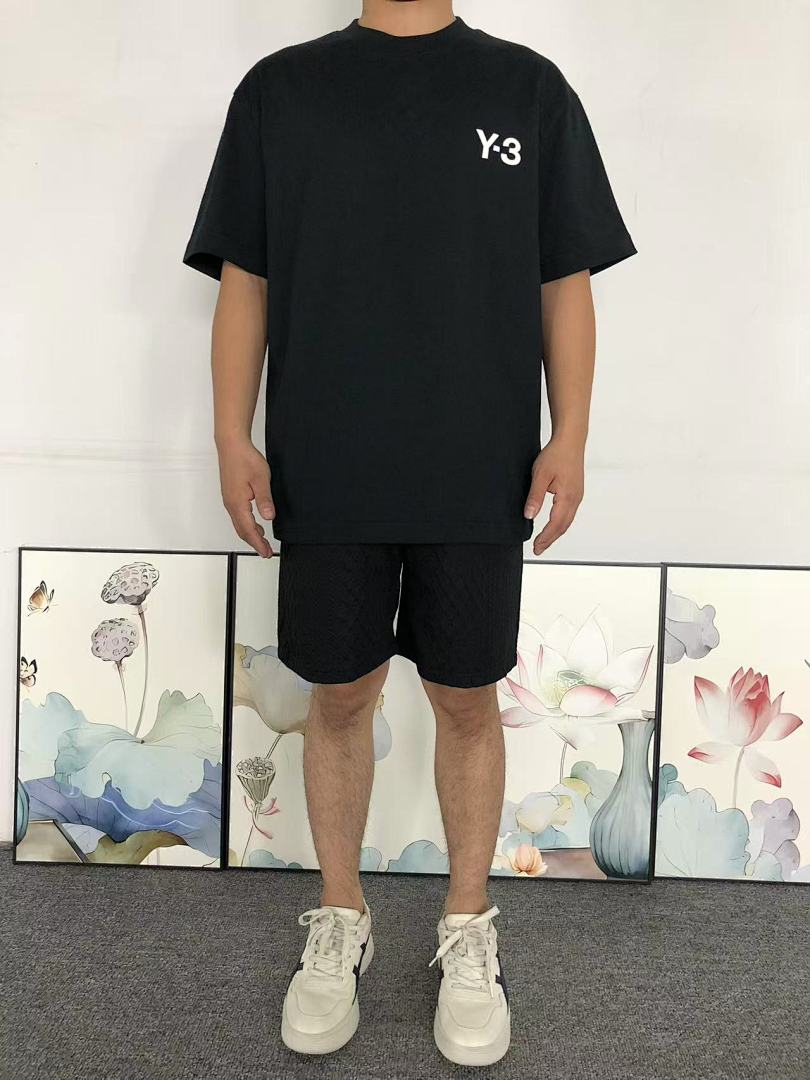 Y-3 118 Y-3 T-SHIRT 592506147 (Im 170Cm 60Kg I Wear Size M In The Phot) - Image 3